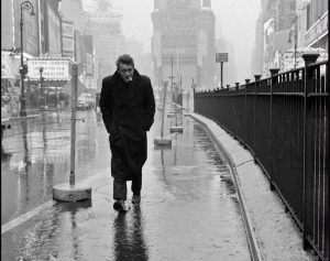 A famous photo of James Dean in New york, 1955.  Photo by Dennis Stock.